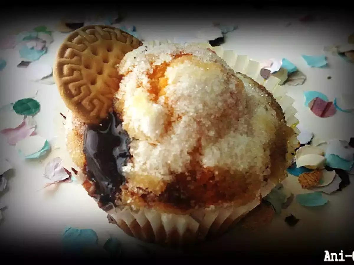 Magdalenas rellenas de natillas con mini galletas María - foto 2