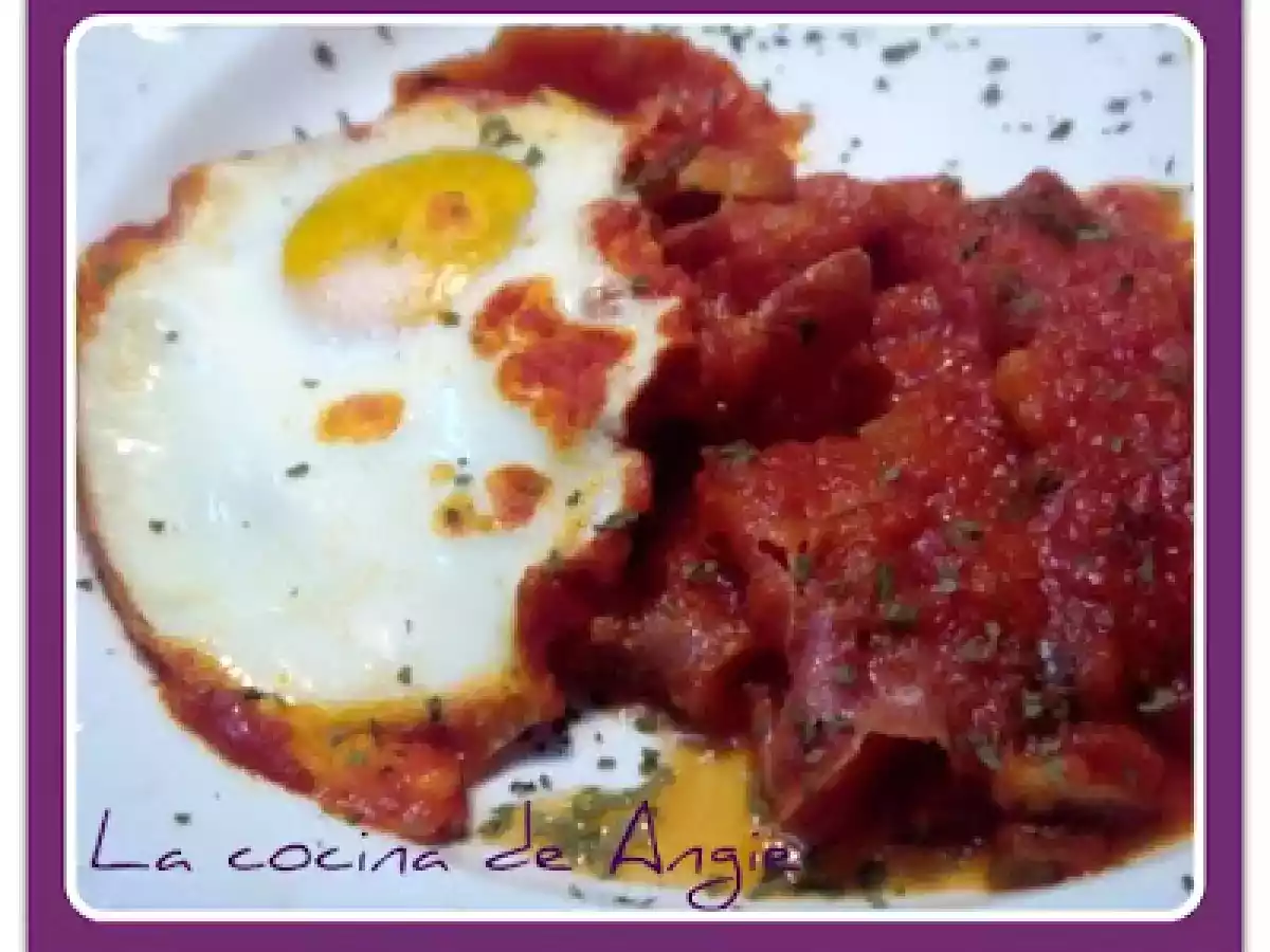 MAGRAS DE JAMÓN CON TOMATE