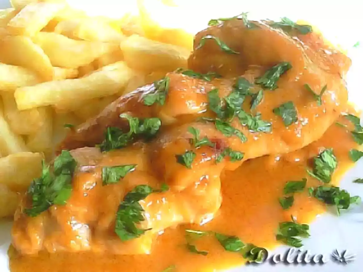 Manitas de cerdo en salsa - foto 2