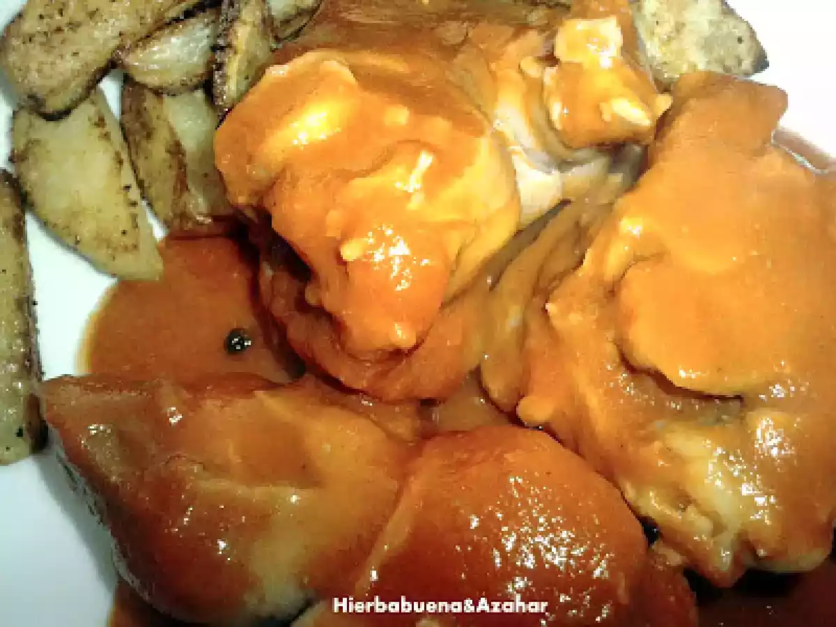 MANITAS DE CERDO EN SALSA PICANTITA - foto 2