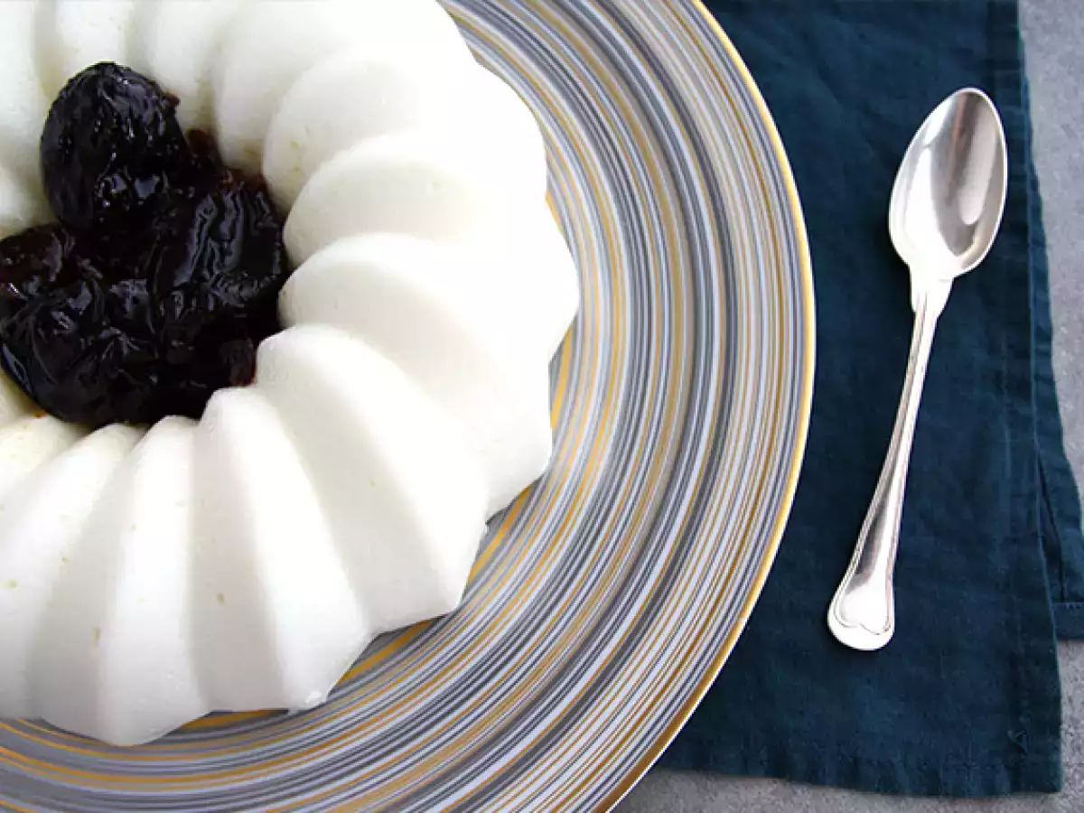 Manjar de coco con coulis de ciruelas - foto 6