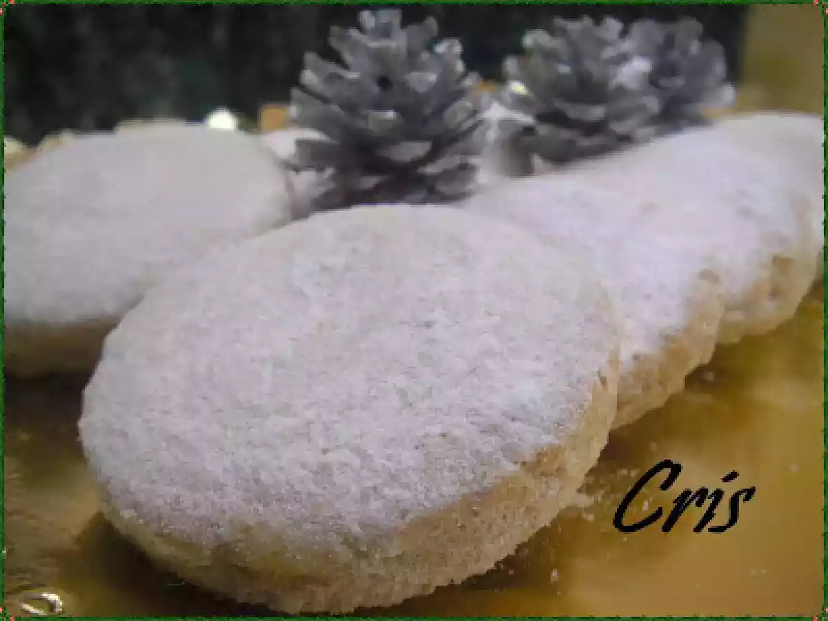 Mantecados de almendra y coco