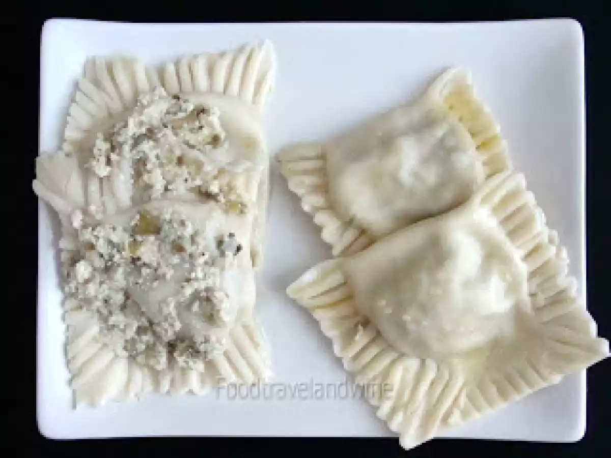 Mas alcachofas.....ravioles de alcachofas....y salsa de alcachofas para los fideos