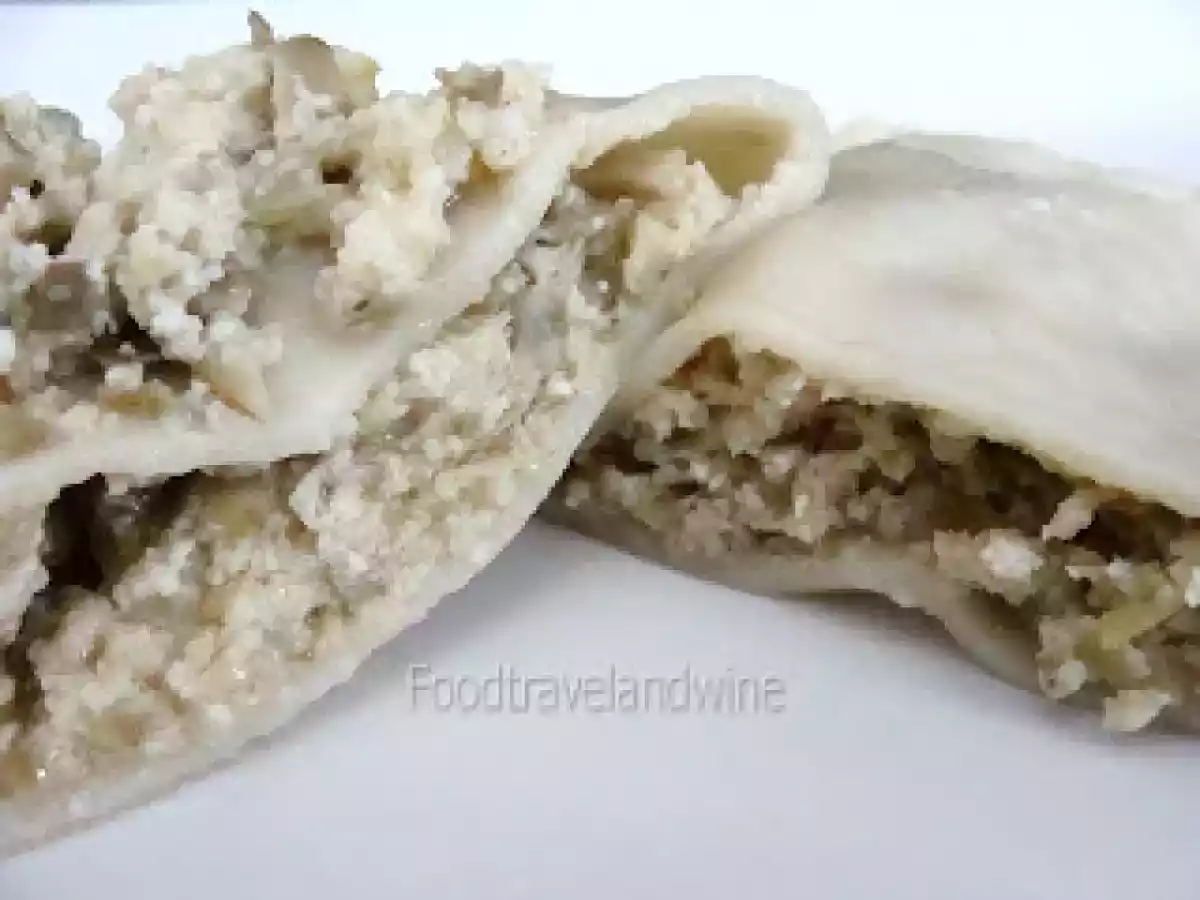 Mas alcachofas.....ravioles de alcachofas....y salsa de alcachofas para los fideos - foto 2