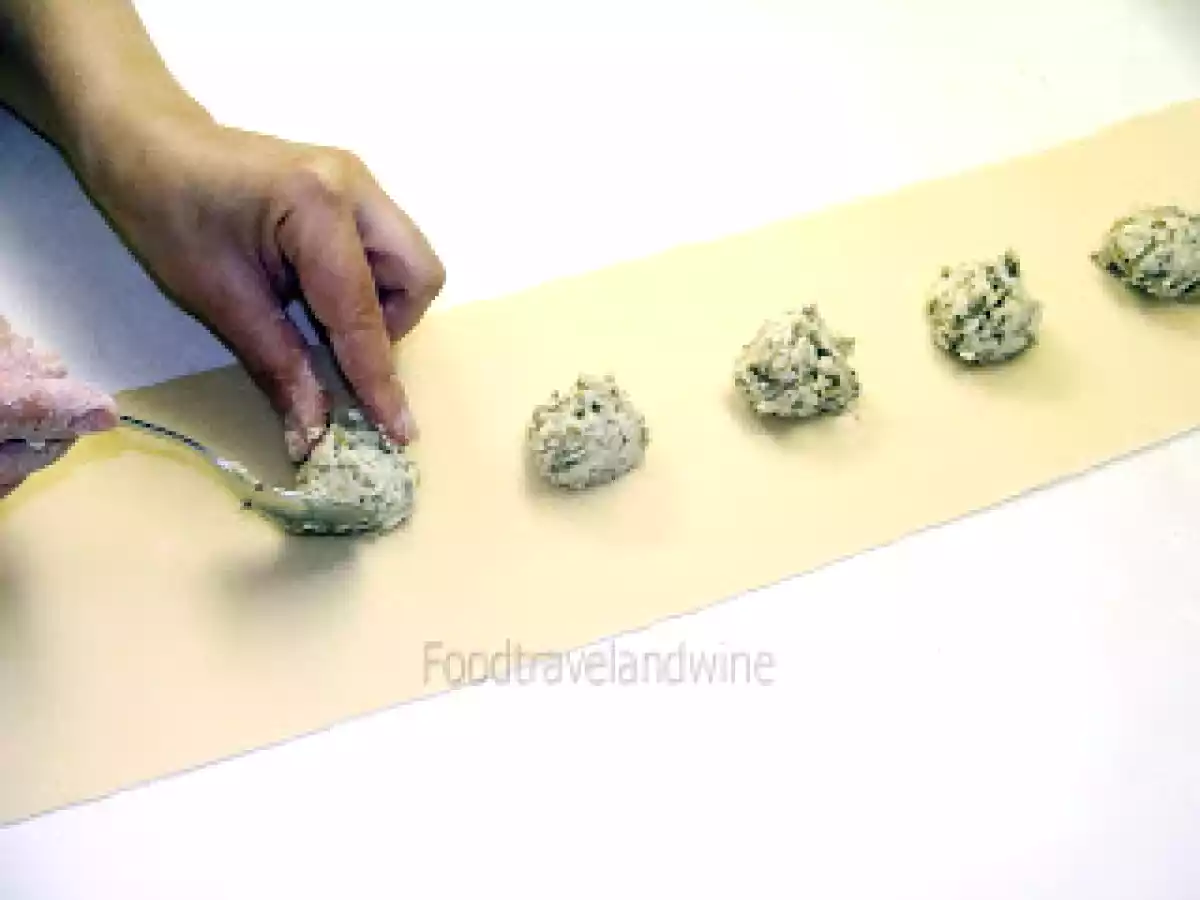 Mas alcachofas.....ravioles de alcachofas....y salsa de alcachofas para los fideos - foto 7