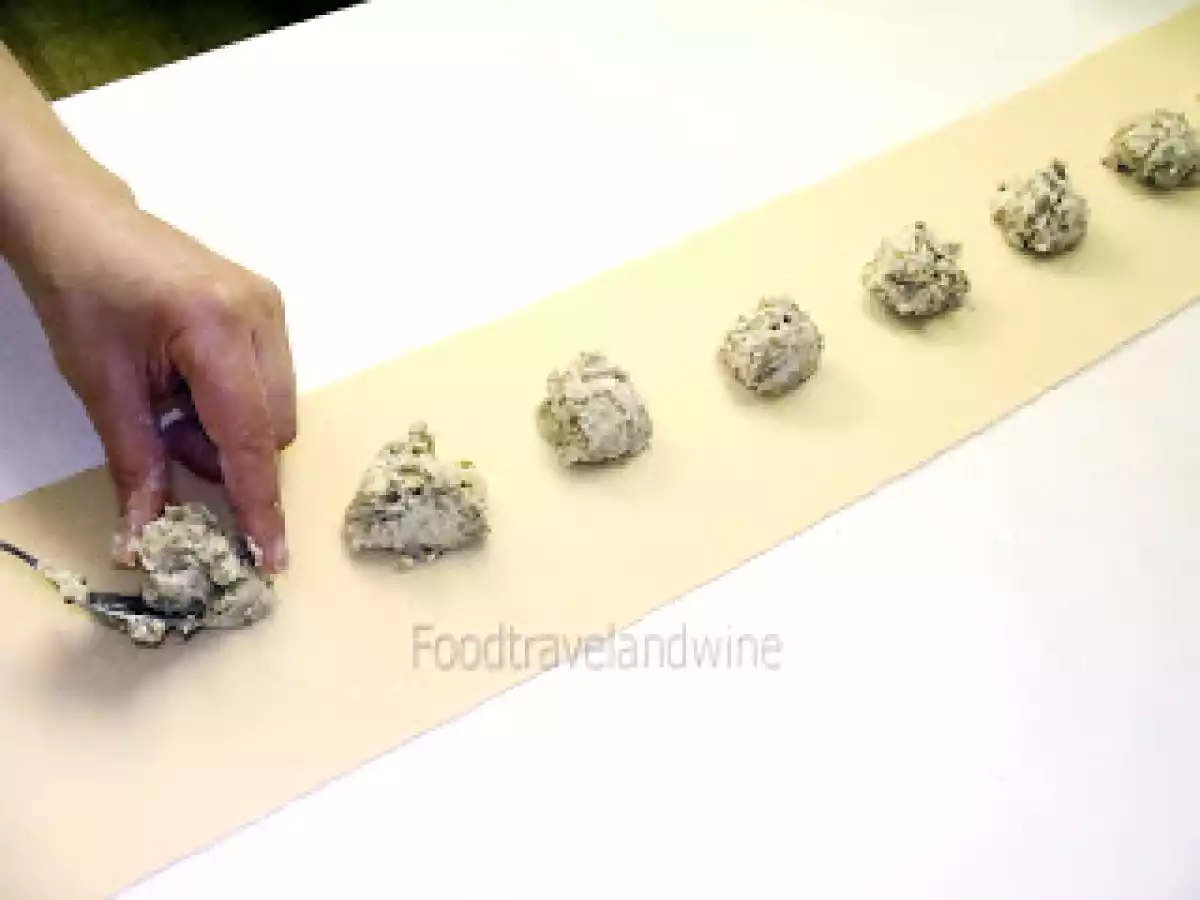 Mas alcachofas.....ravioles de alcachofas....y salsa de alcachofas para los fideos - foto 8