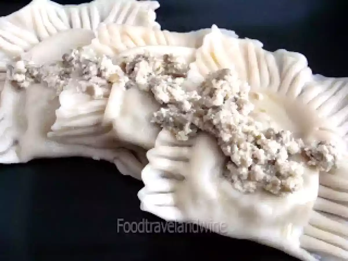 Mas alcachofas.....ravioles de alcachofas....y salsa de alcachofas para los fideos - foto 10