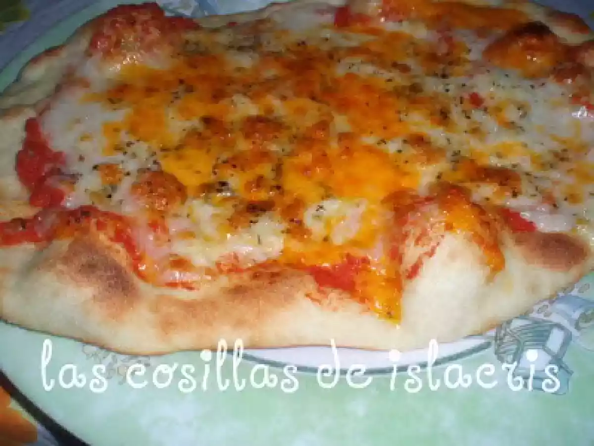 Masa para base de pizza crujiente y fina
