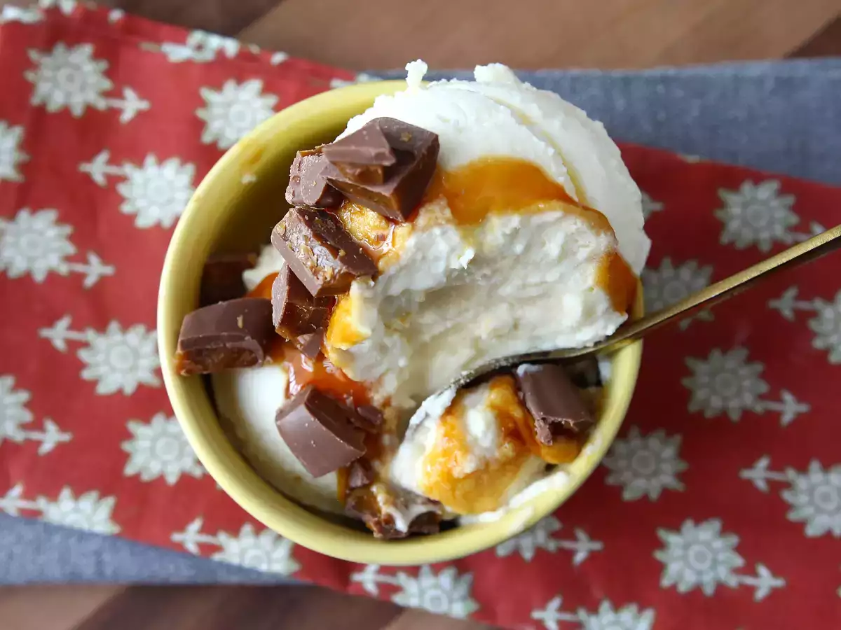 McFlurry casero de Daim y caramelo con Ninja Creami - foto 4