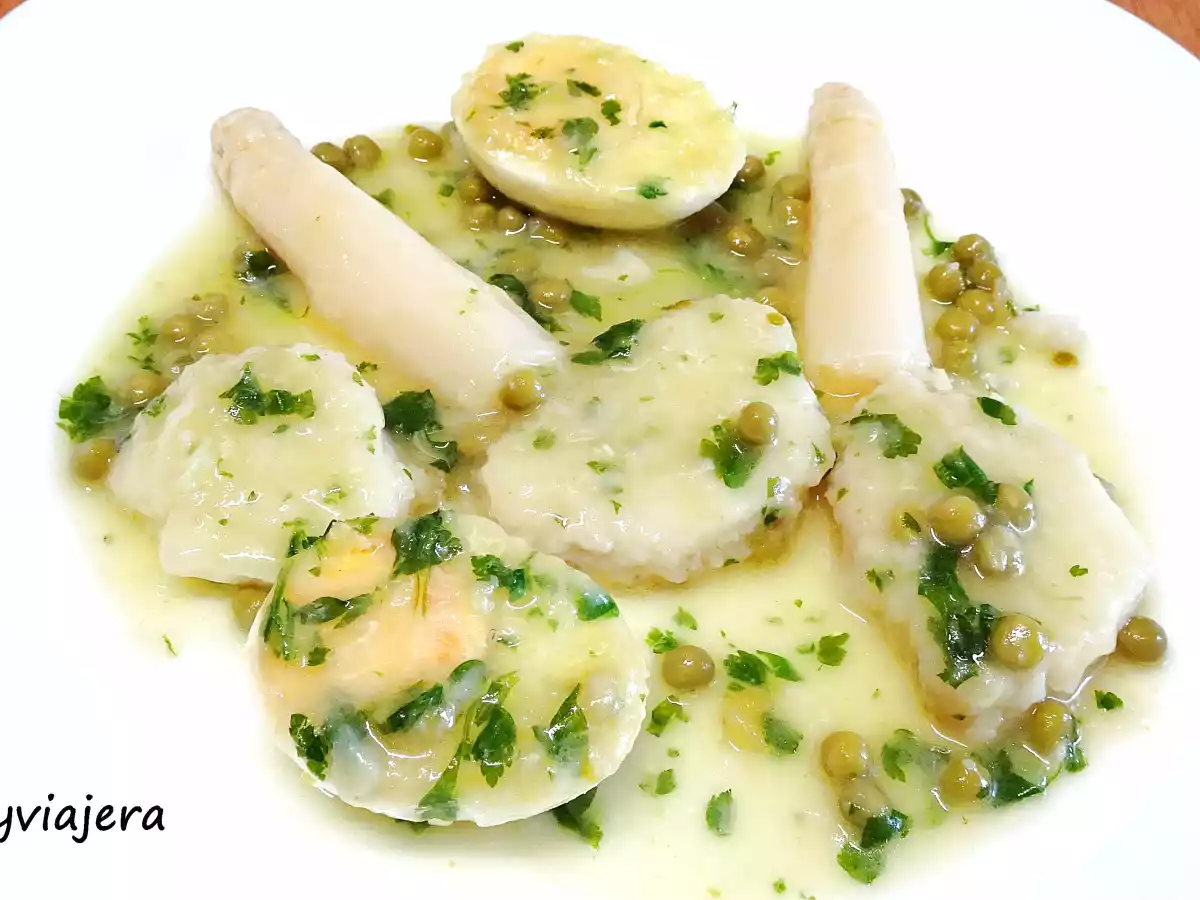 Medalloncitos de bacalao fresco en salsa verde