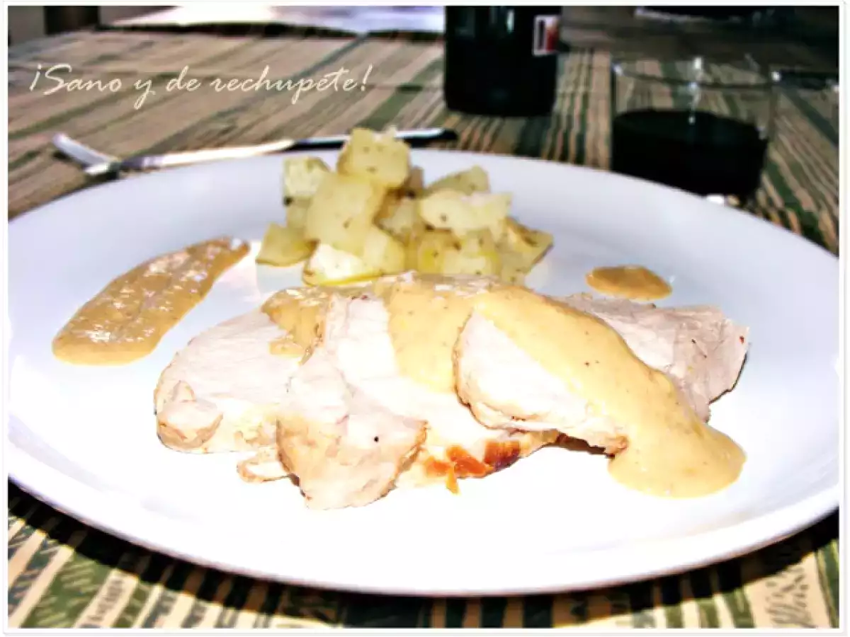 Medallones de lomo de cerdo con crema de mostaza bávara