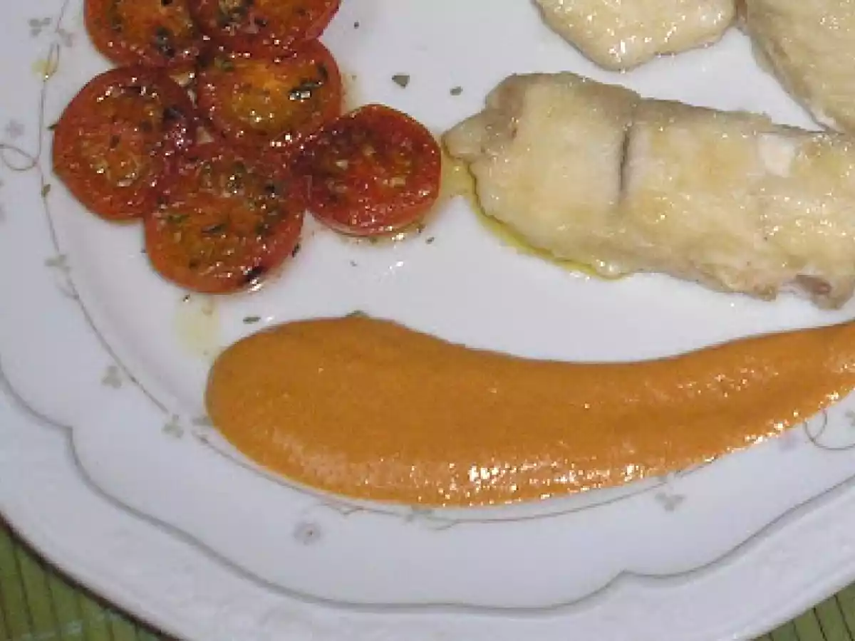 MEDALLONES DE MERO EN SALSA DE AVELLANAS.