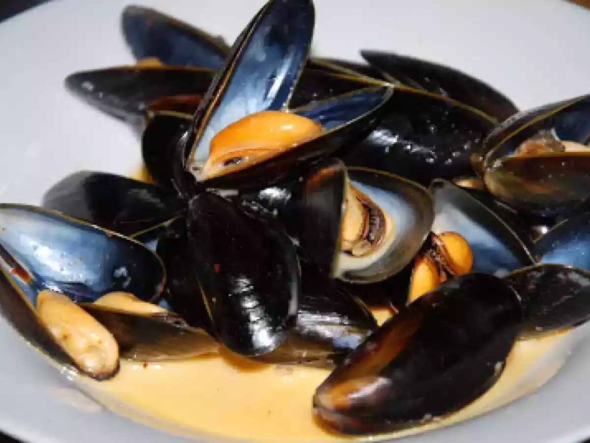 Mejillones al vapor con vino blanco