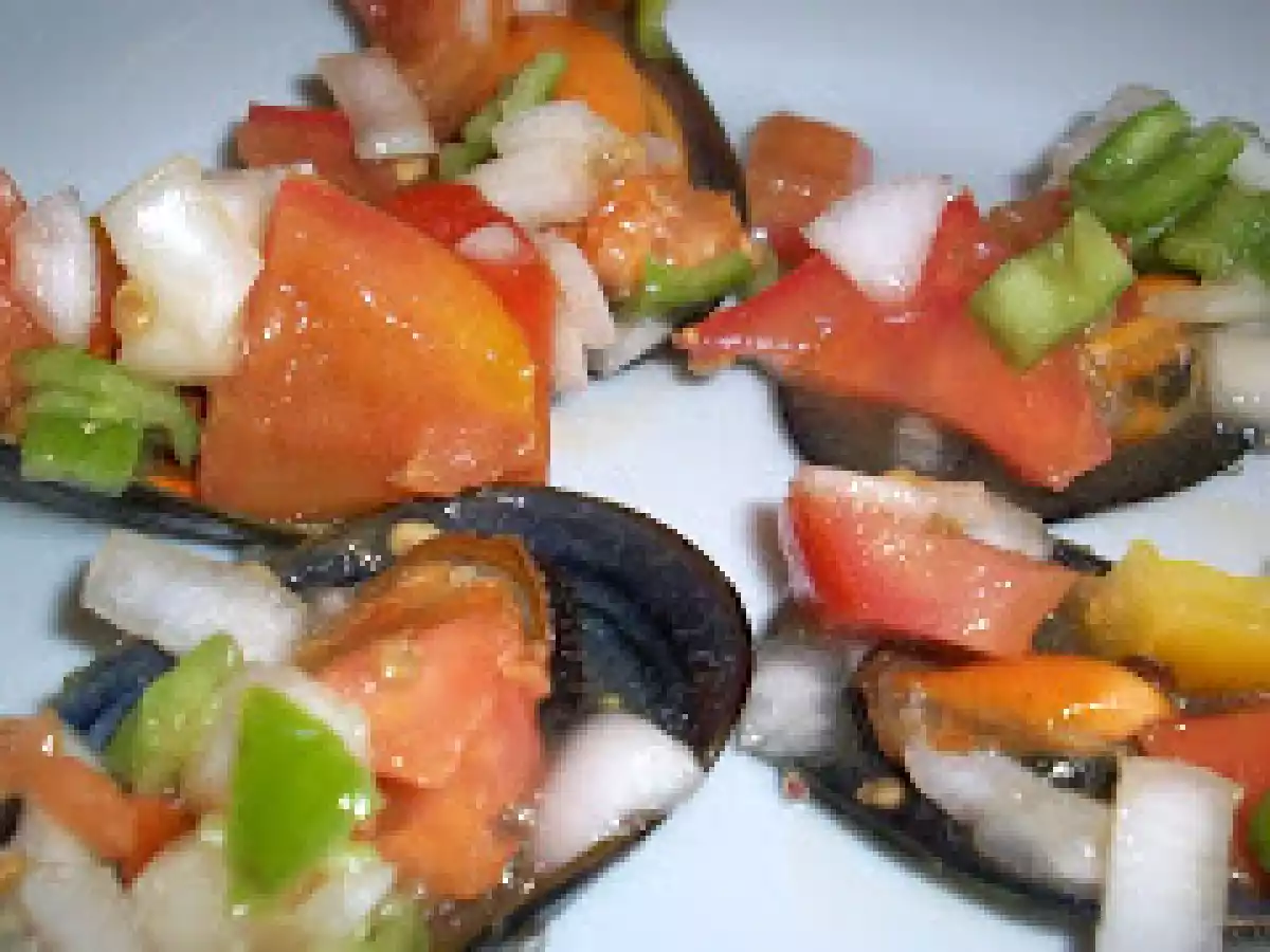 Mejillones con picadillo
