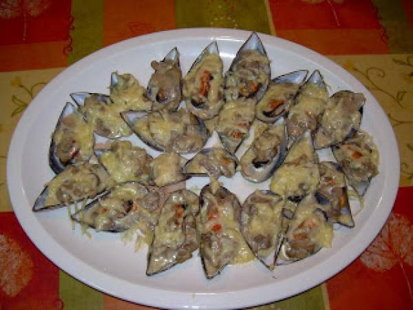 Mejillones gratinados (Receta Belga)