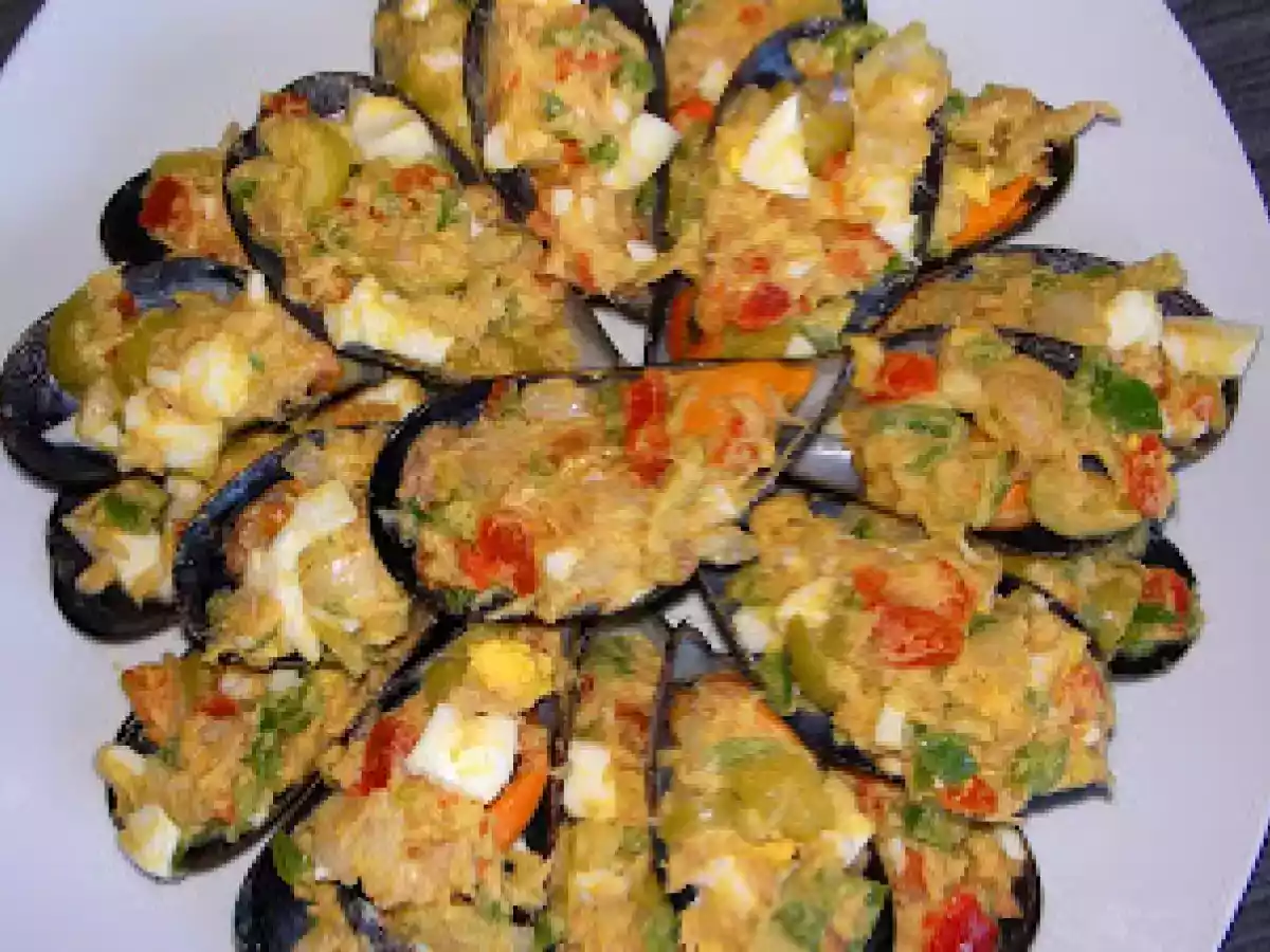 MEJILLONES RELLENOS DE SALPICÓN CON VINAGRE DE FRAMBUESA - foto 2