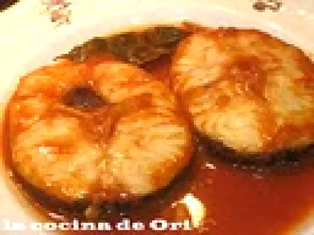Mejillones y merluza en salsa - foto 2
