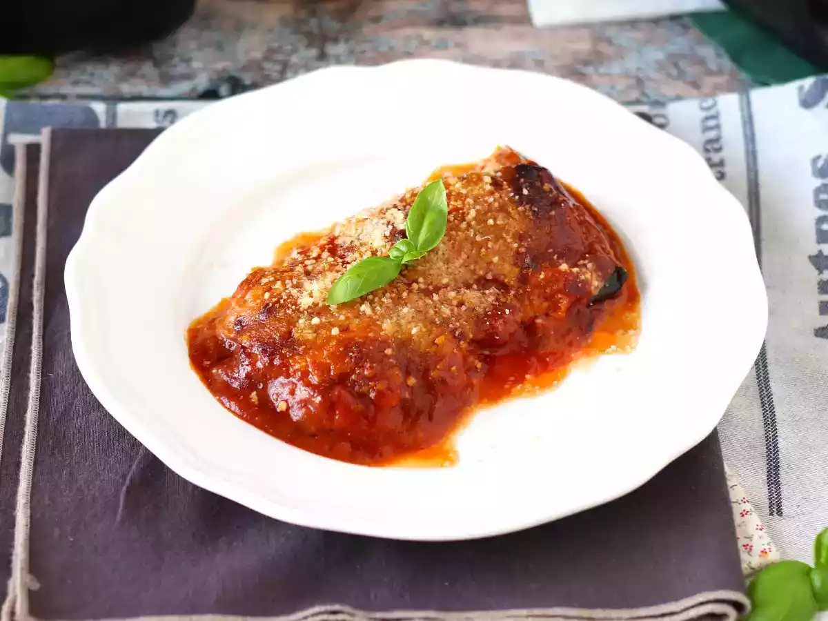 Melanzane alla parmigiana, el delicioso gratinado italiano de berenjenas con queso - foto 3