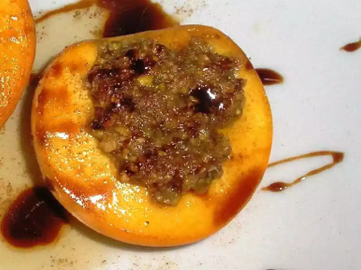 MELOCOTONES RELLENOS DE FRUTOS SECOS. - foto 3