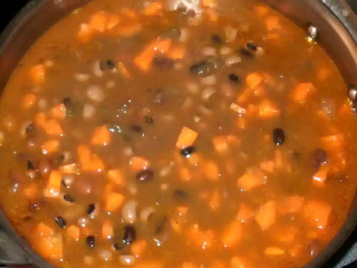 Menestra de legumbres con ibérico - foto 5