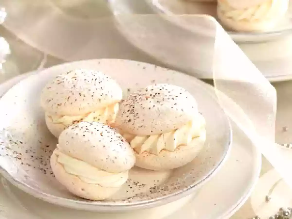 Merengue francés al horno rellenos