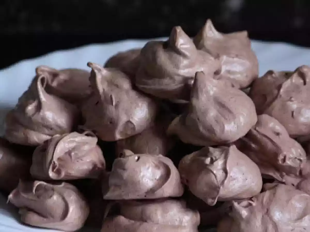 Merengues suizos de chocolate