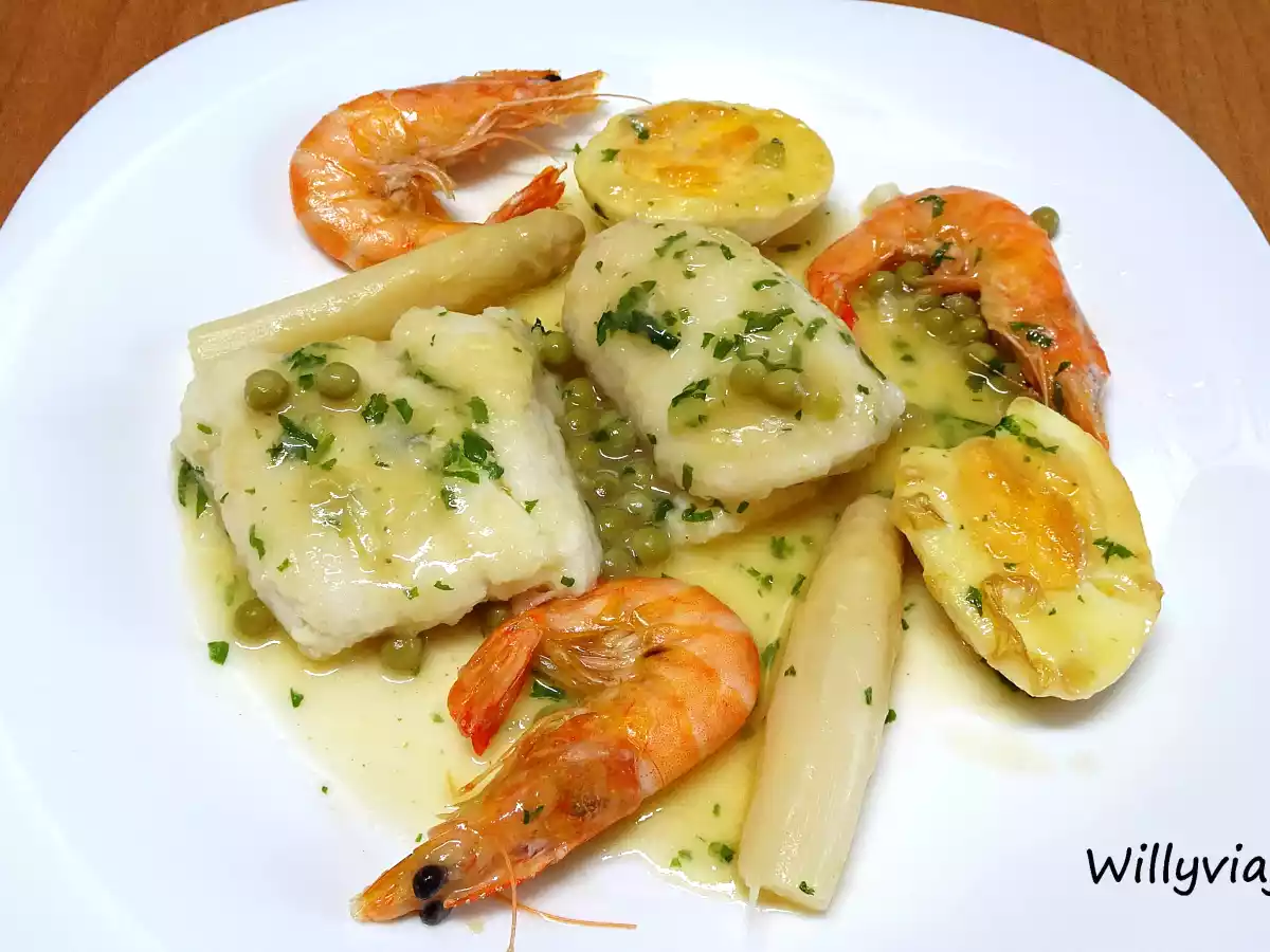 Merluza a la vasca navideña