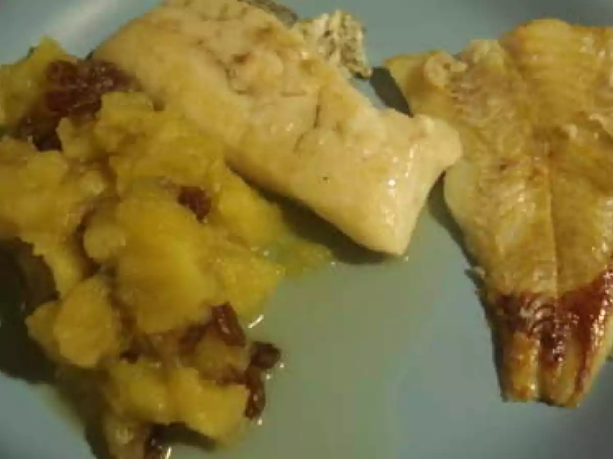 Merluza Con Manzana y Pasas