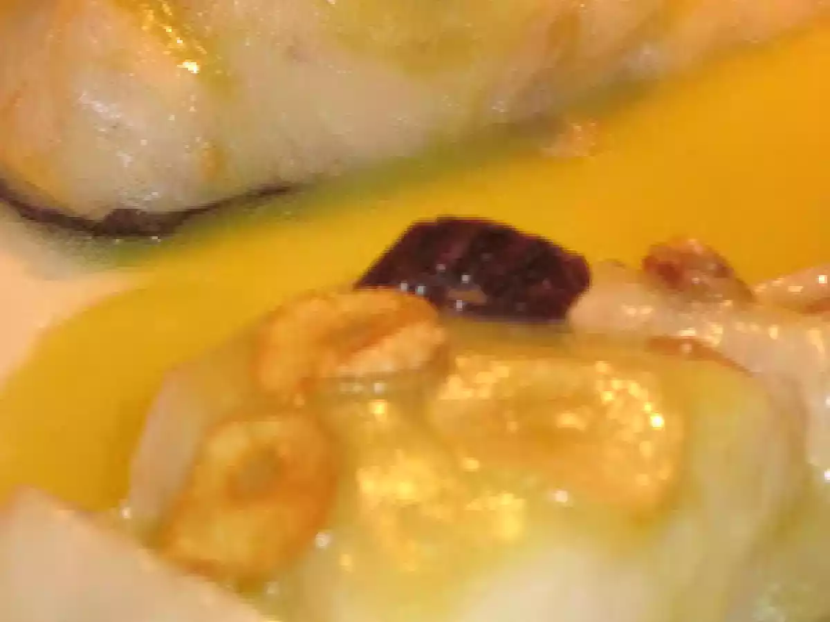 Merluza confitada al pil-pil
