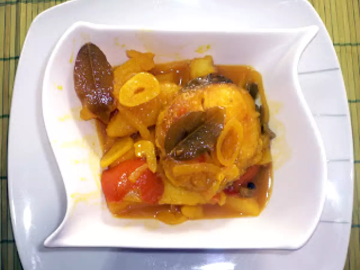 Merluza en escabeche. (comida de aprovechamiento).