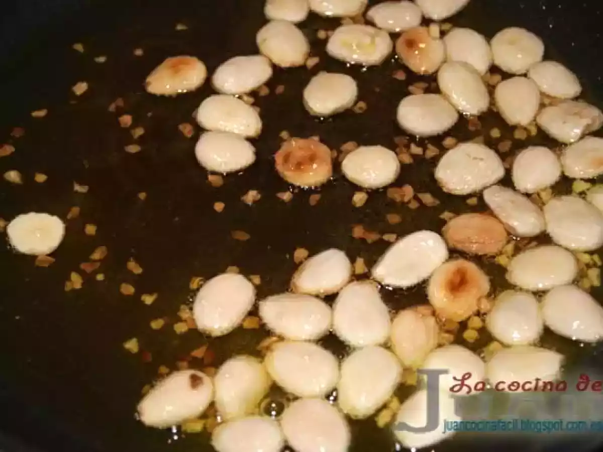 MERLUZA EN SALSA DE ALMENDRAS - foto 3