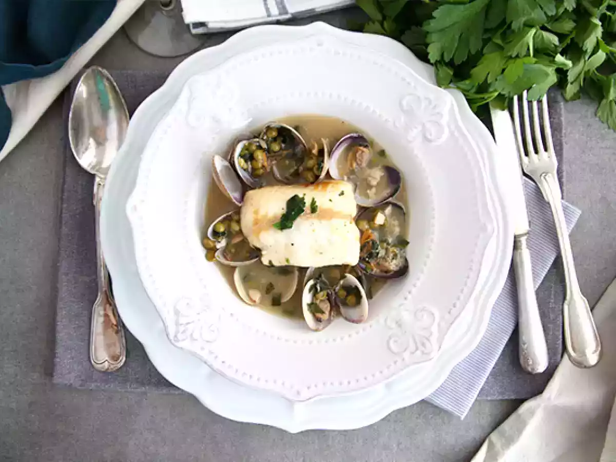 Merluza en salsa verde con almejas muy fácil - foto 3