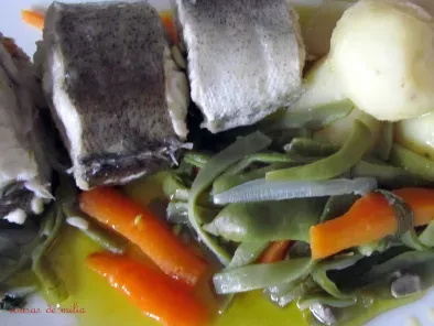 Merluza hervida con verduras y aceite de oliva - foto 2