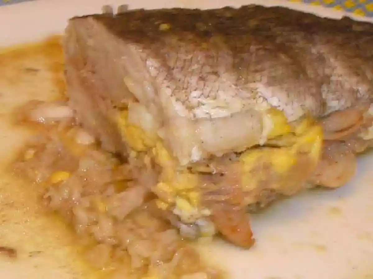 Merluza rellena de atun gambas y huevo - foto 2