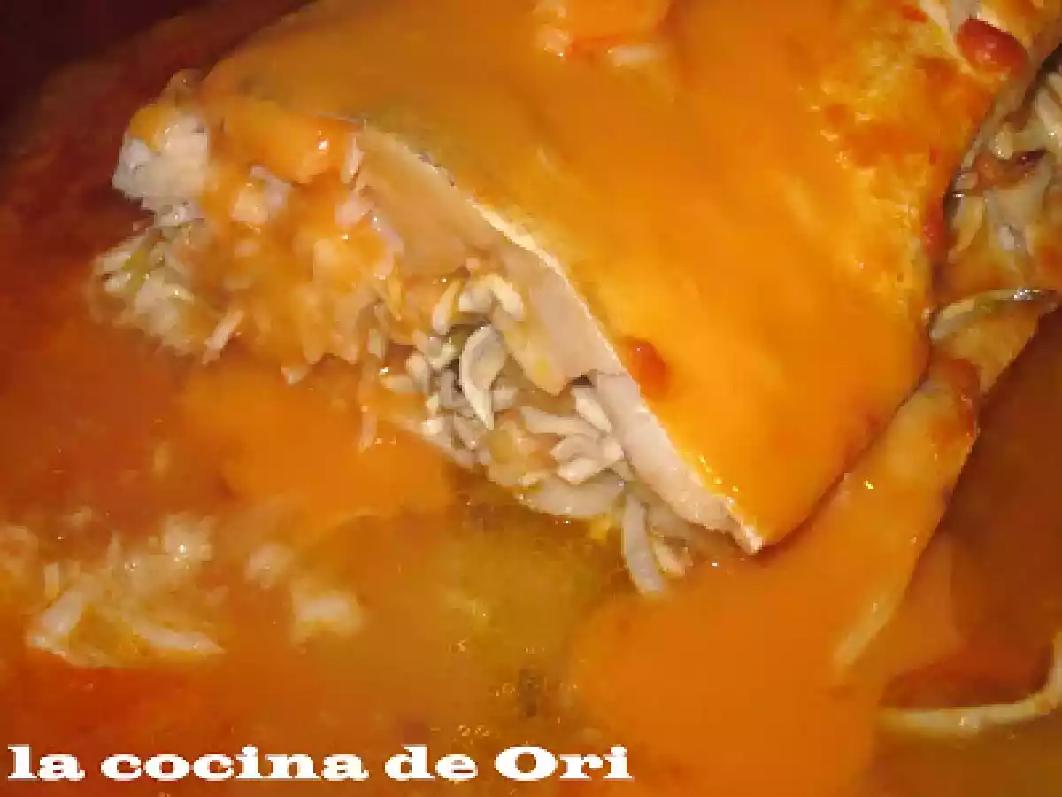 Merluza rellena de gambas y gulas - foto 2