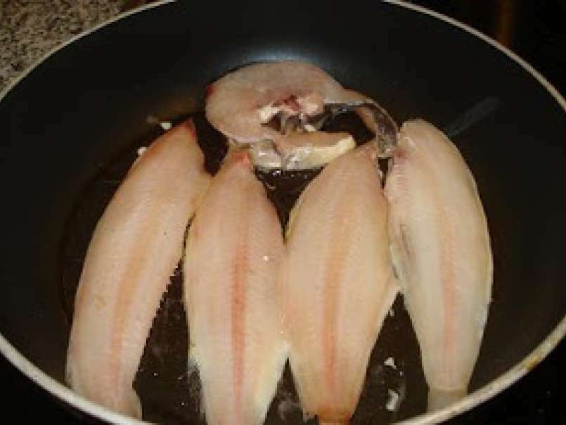Merluzzo nero e sogliolette alla piastra (Bacalao fresco y acedías a la plancha), foto 3