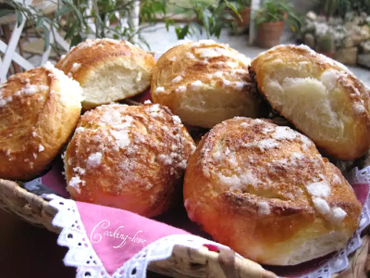 Mermelada de fresas y bollos suizos. - foto 5