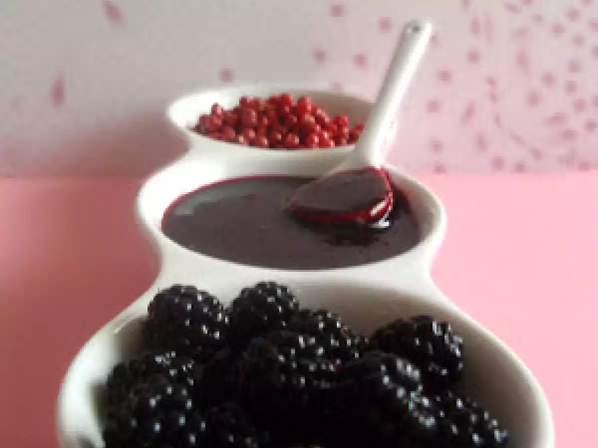 Mermelada de moras (a la pimienta rosa) - foto 2