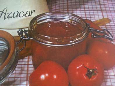 Mermelada de tomate muy sencilla, hecha en casa