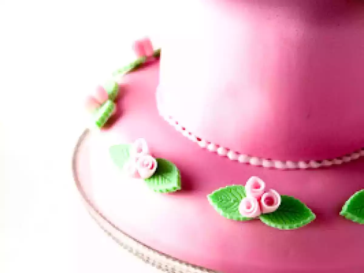 Mi primera tarta de dos pisos... viva!!! - foto 3