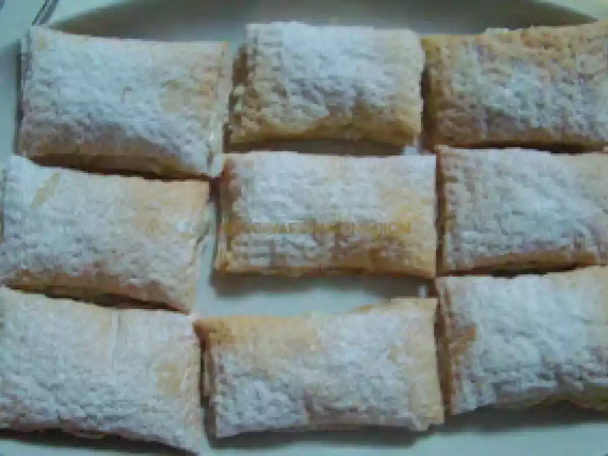 Milhojas de hojaldre con roquefort - foto 3