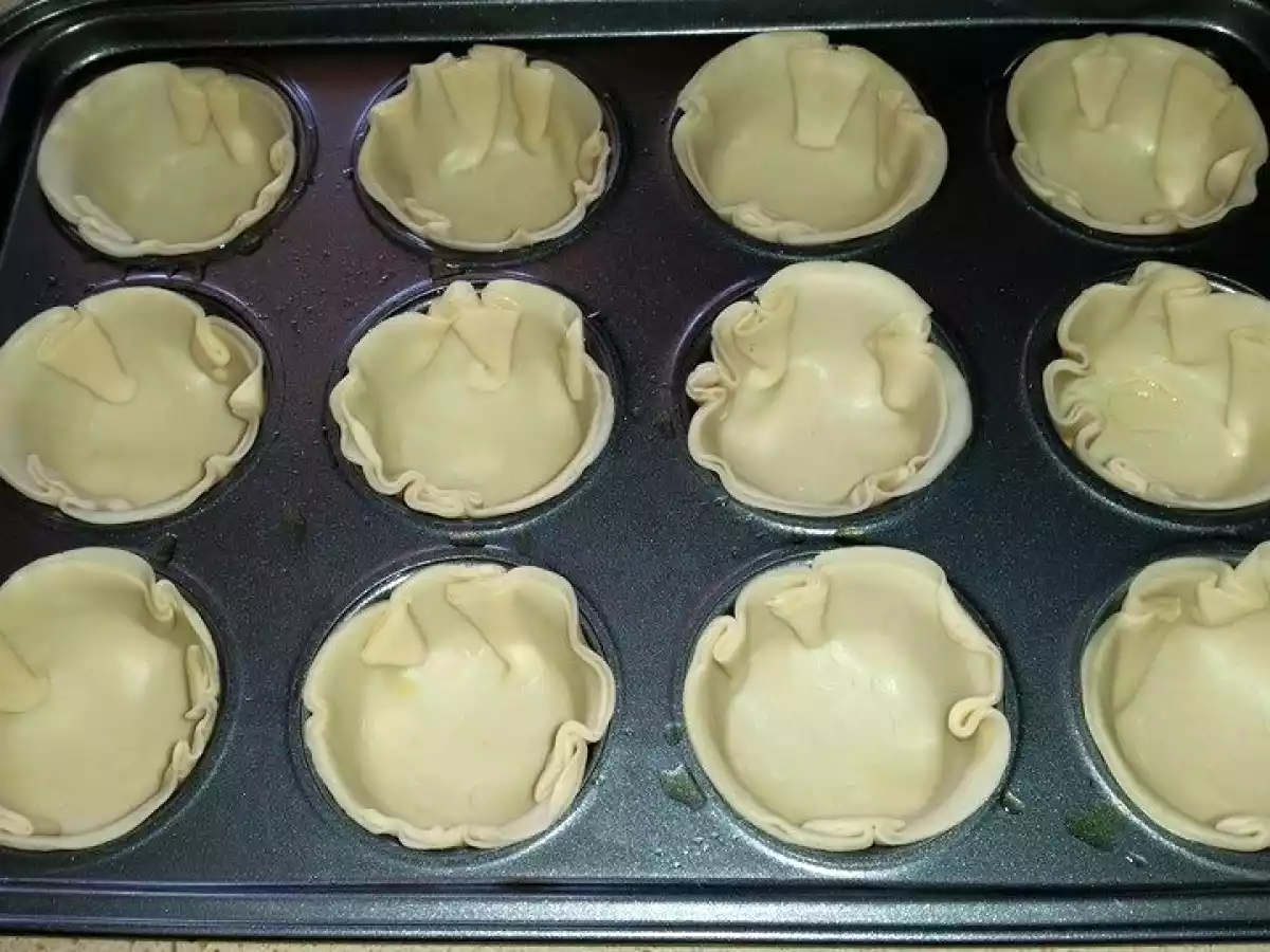 Mimiquiches de tagarninas y jamon york