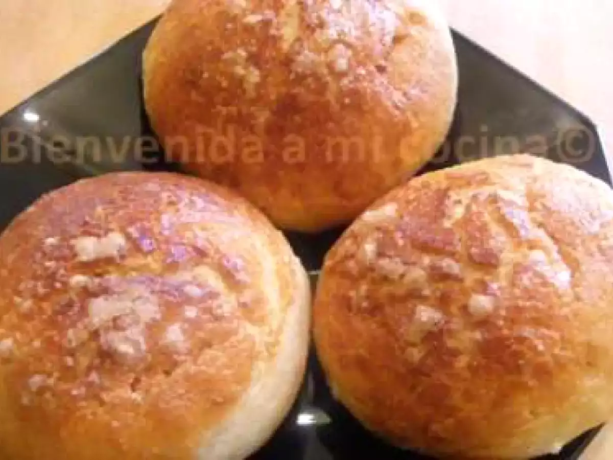 Mini brioches