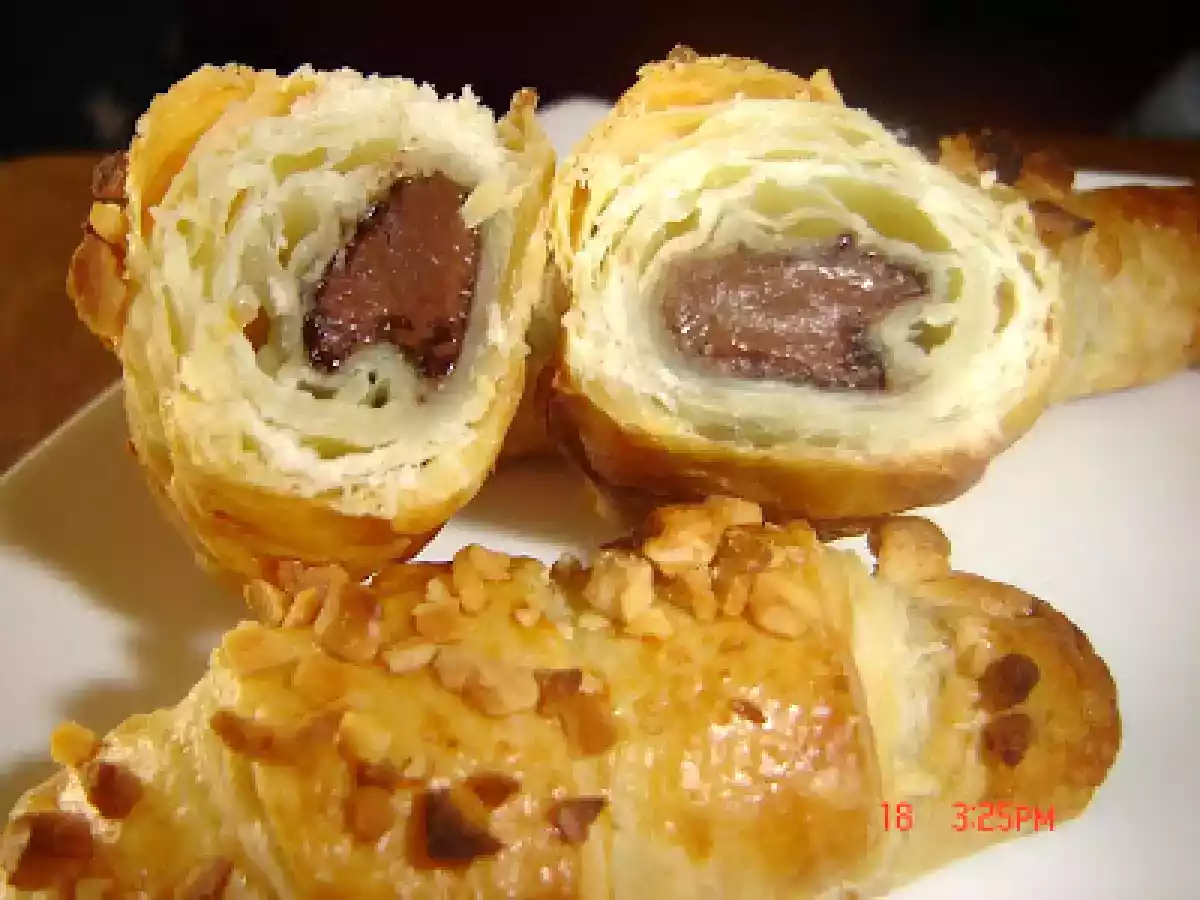 Mini croissants de crema de chocolate