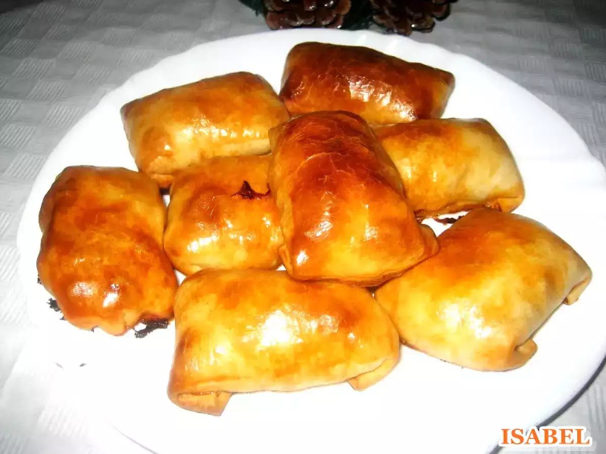 Mini empanadas de atún