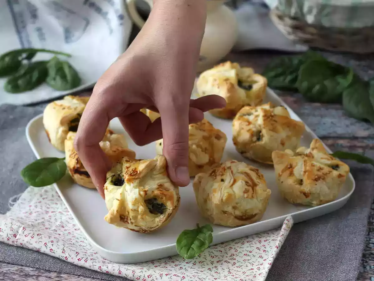 Mini hojaldres de espinacas y queso de cabra - foto 3