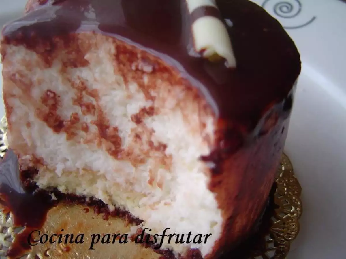 Mini mousse de coco con glasa de chocolate - foto 2