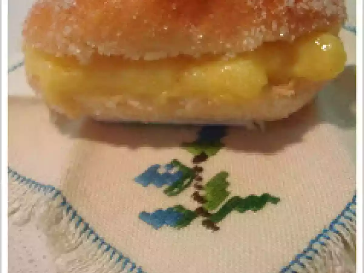 Mini - Pepitos frito rellenos de crema