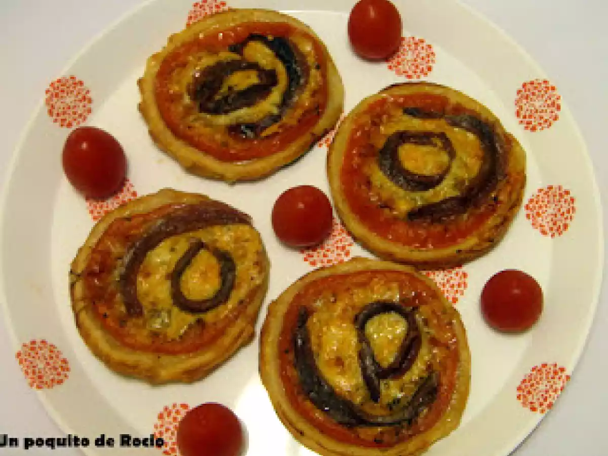 MINI PIZZAS DE HOJALDRE - foto 2