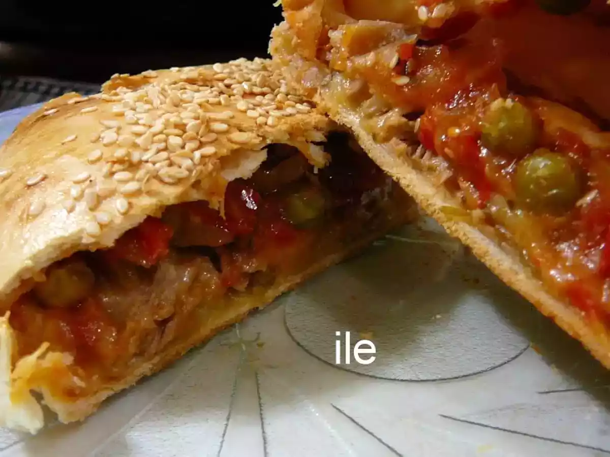 Mini tarta de papa, atun y verduras